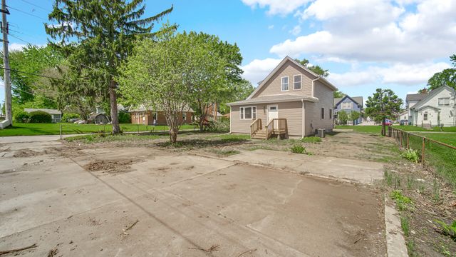 302 Oberreich Street, La Porte, IN 46350