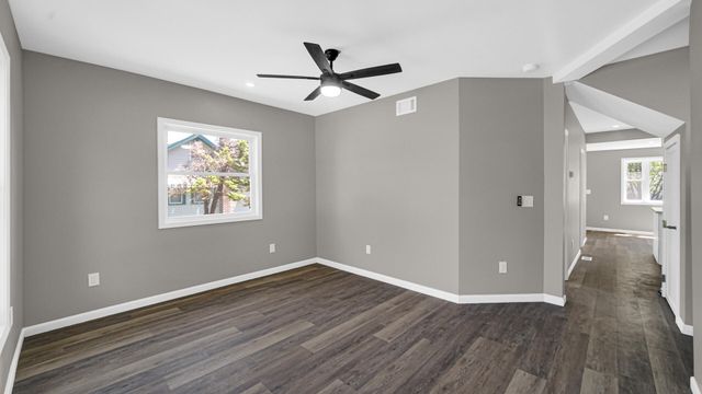 302 Oberreich Street, La Porte, IN 46350