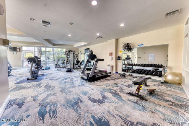 2228 Beach Drive, 506, Gulfport, MS 39507