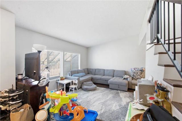 1434 Via Del Rio, Corona, CA 92882