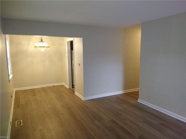 853 Wolcott AVE, Norfolk, VA 23513