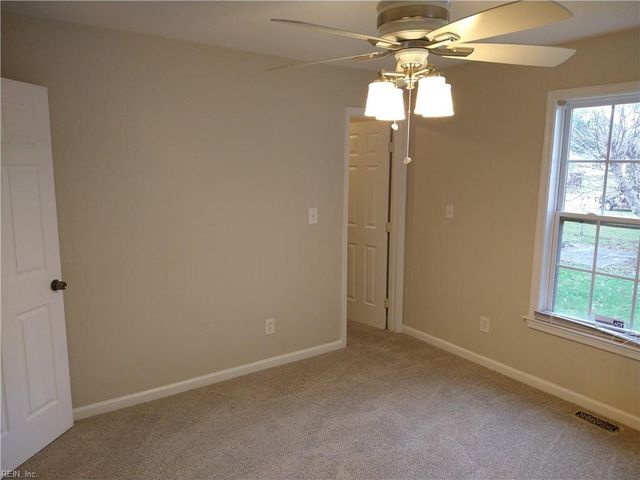 853 Wolcott AVE, Norfolk, VA 23513