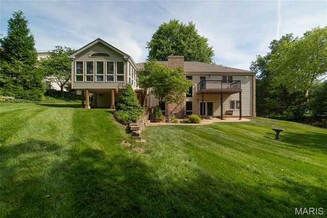 4 Margaret Brown Court, St Peters, MO 63376