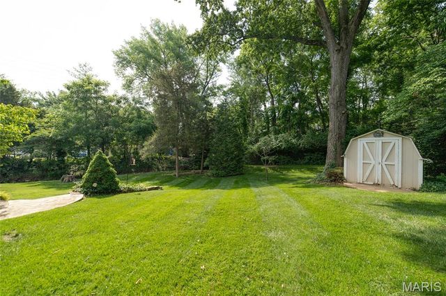 4 Margaret Brown Court, St Peters, MO 63376