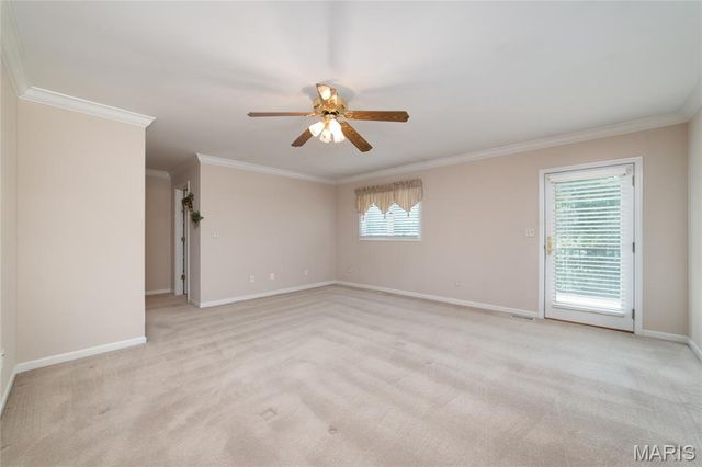 4 Margaret Brown Court, St Peters, MO 63376