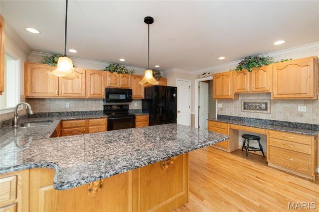 4 Margaret Brown Court, St Peters, MO 63376