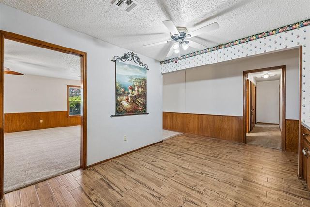 1529 Kingsgate Road, Oklahoma City, OK 73159