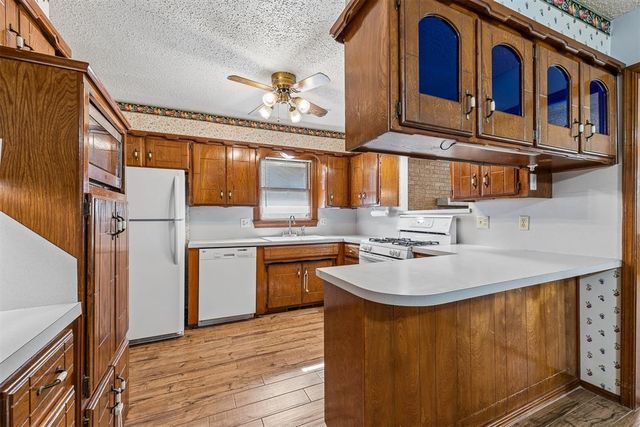 1529 Kingsgate Road, Oklahoma City, OK 73159