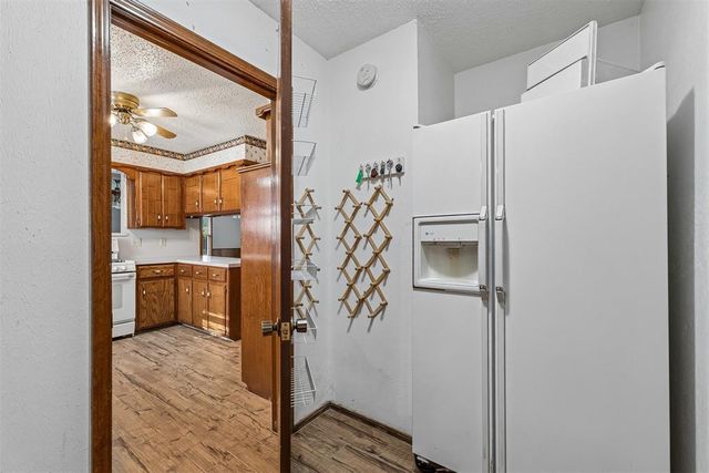 1529 Kingsgate Road, Oklahoma City, OK 73159