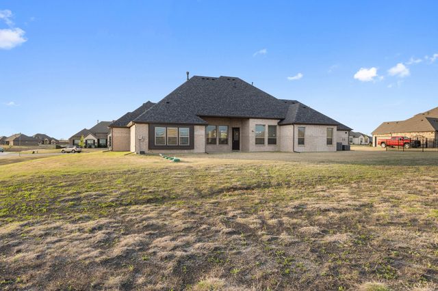 6600 Thames Drive, Mesquite, TX 75126