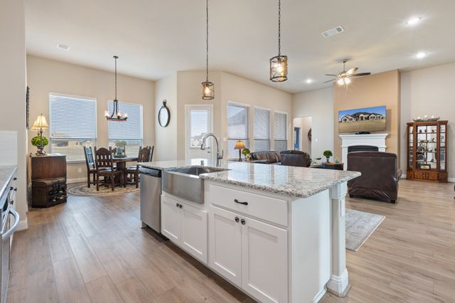 6600 Thames Drive, Mesquite, TX 75126