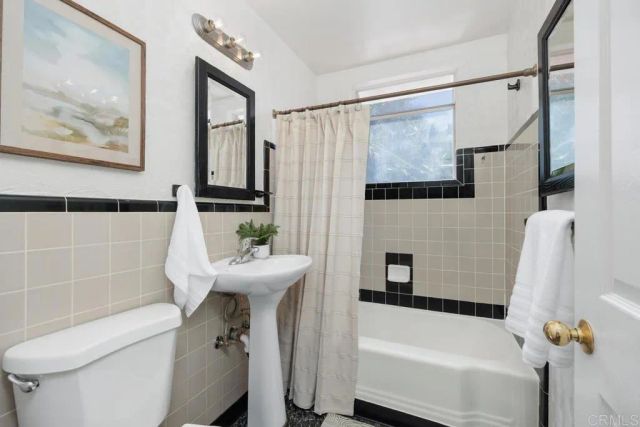 1040 San Dieguito Drive, Encinitas, CA 92024