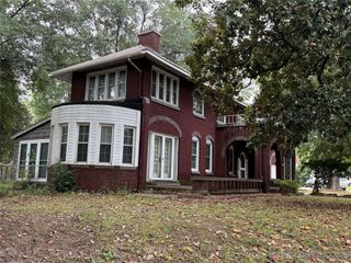 2601 Boston Street, Muskogee, OK 74401