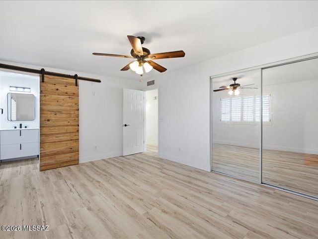 8790 N Morning View Drive, Tucson, AZ 85704