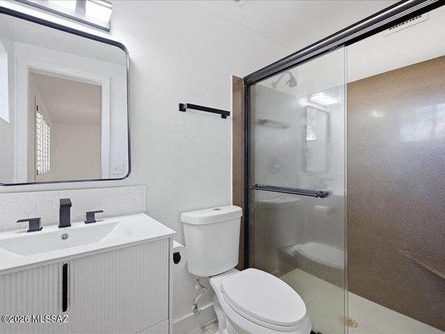 8790 N Morning View Drive, Tucson, AZ 85704
