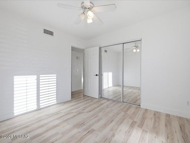 8790 N Morning View Drive, Tucson, AZ 85704