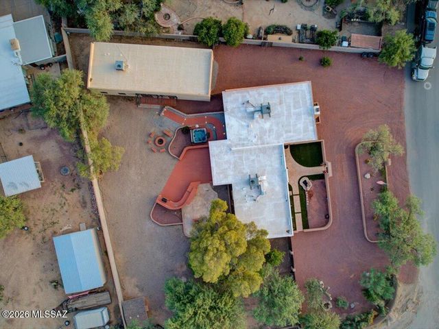 8790 N Morning View Drive, Tucson, AZ 85704