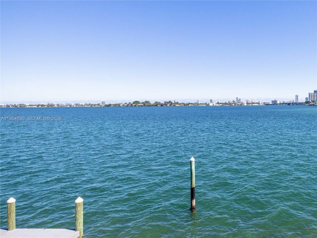 7921 East Dr 15, North Bay Village, FL 33141