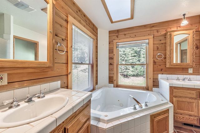 18008 N Mace Dr, Pioneer, CA 95666