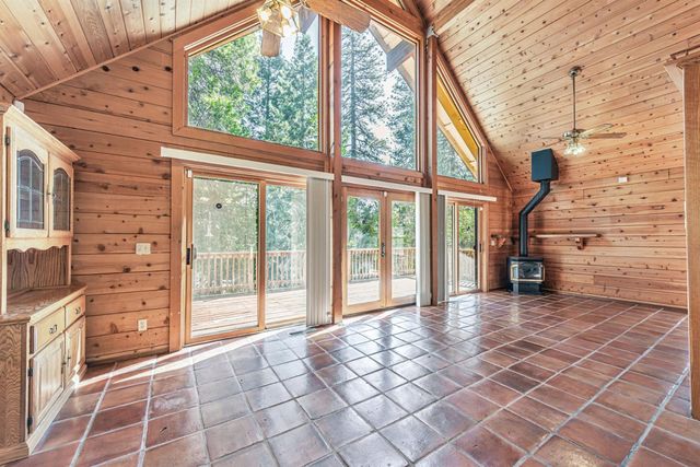 18008 N Mace Dr, Pioneer, CA 95666