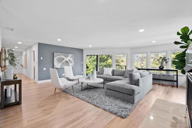 5957 Hosta Lane, San Jose, CA 95124
