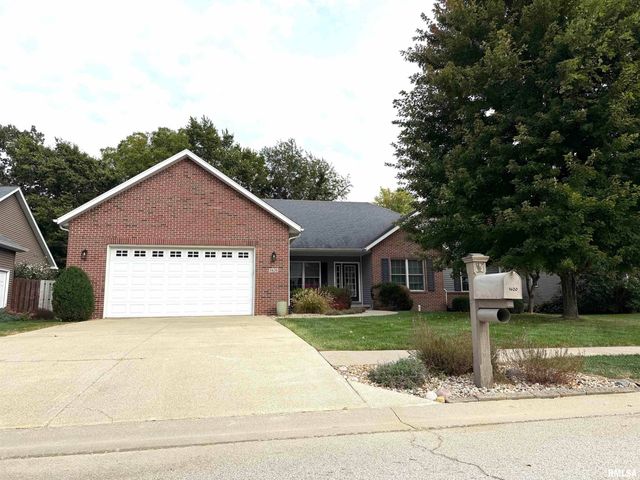 1620 Hoechester Road, Springfield, IL 62712