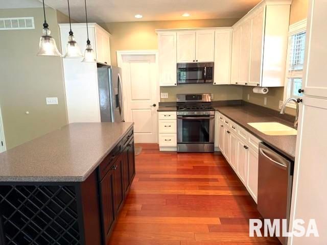 1620 Hoechester Road, Springfield, IL 62712