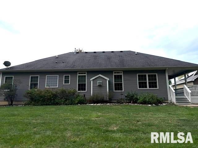 1620 Hoechester Road, Springfield, IL 62712