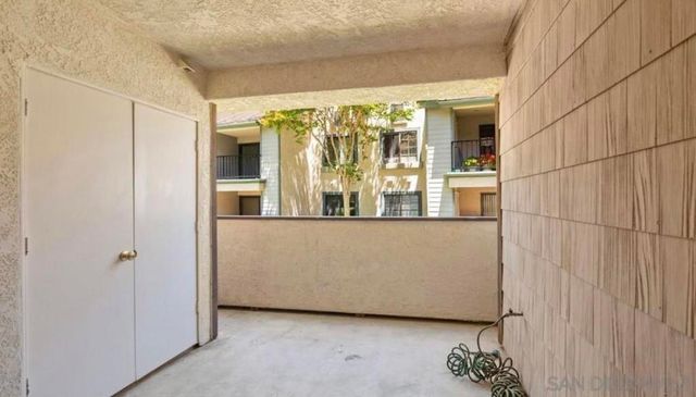 8536 Summerdale 103, San Diego, CA 92126
