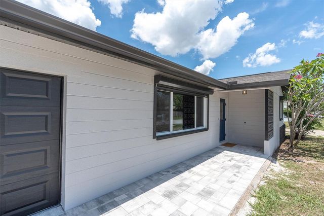 11133 100TH AVENUE, Seminole, FL 33772