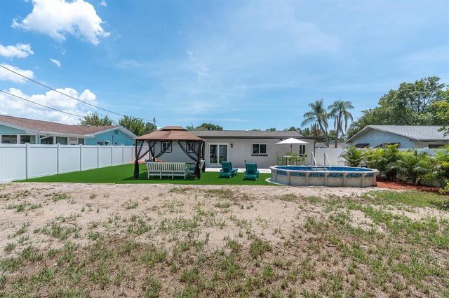 11133 100TH AVENUE, Seminole, FL 33772