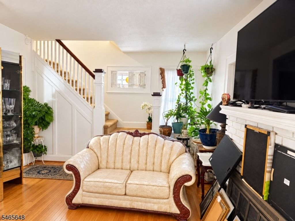 74 Rollinson St, West Orange Twp., NJ 07052 — photo 4
