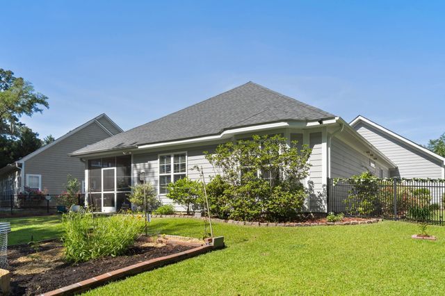 132 Rivers Edge Dr., Conway, SC 29526