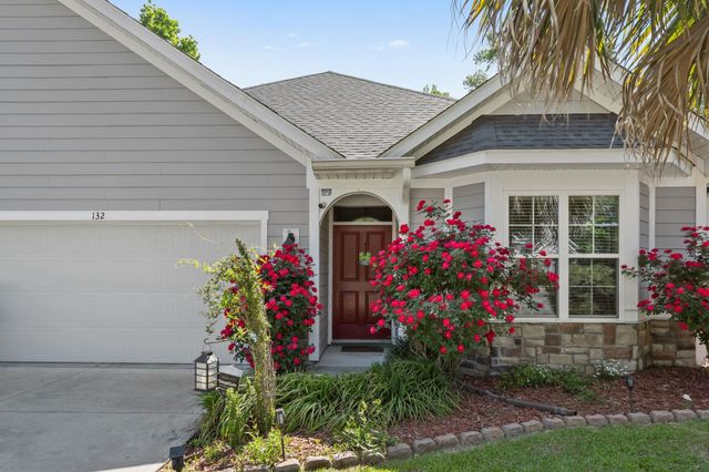 132 Rivers Edge Dr., Conway, SC 29526