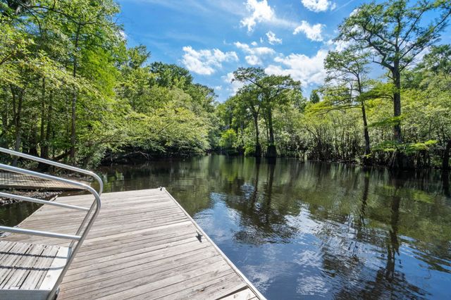 132 Rivers Edge Dr., Conway, SC 29526