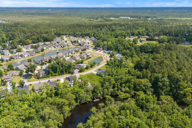 132 Rivers Edge Dr., Conway, SC 29526