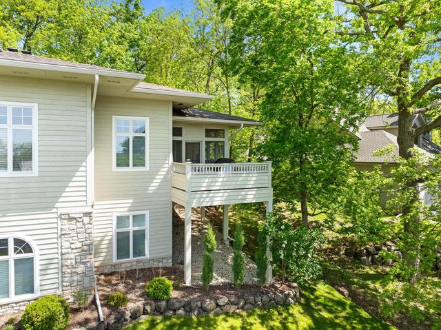1066 Edinborough COURT, Lake Geneva, WI 53147