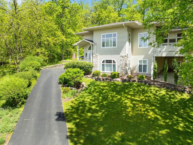 1066 Edinborough COURT, Lake Geneva, WI 53147