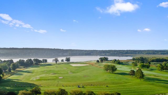 1066 Edinborough COURT, Lake Geneva, WI 53147