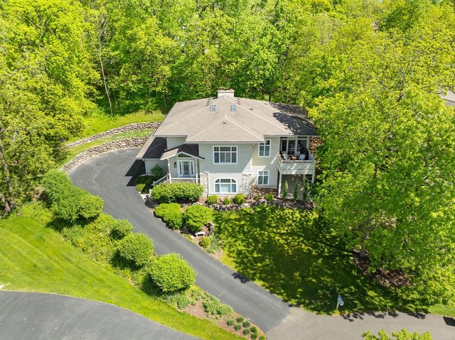 1066 Edinborough COURT, Lake Geneva, WI 53147