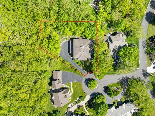 1066 Edinborough COURT, Lake Geneva, WI 53147