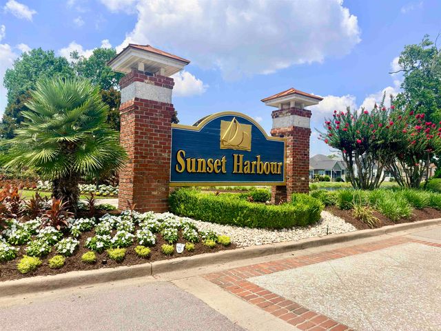 1627 Eastover Ln., North Myrtle Beach, SC 29582