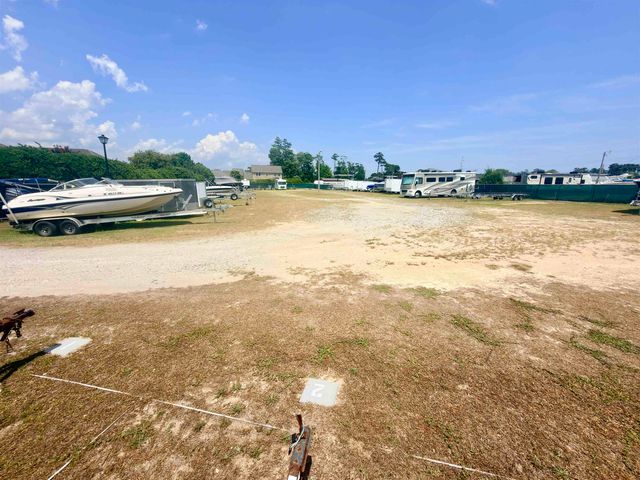 1627 Eastover Ln., North Myrtle Beach, SC 29582