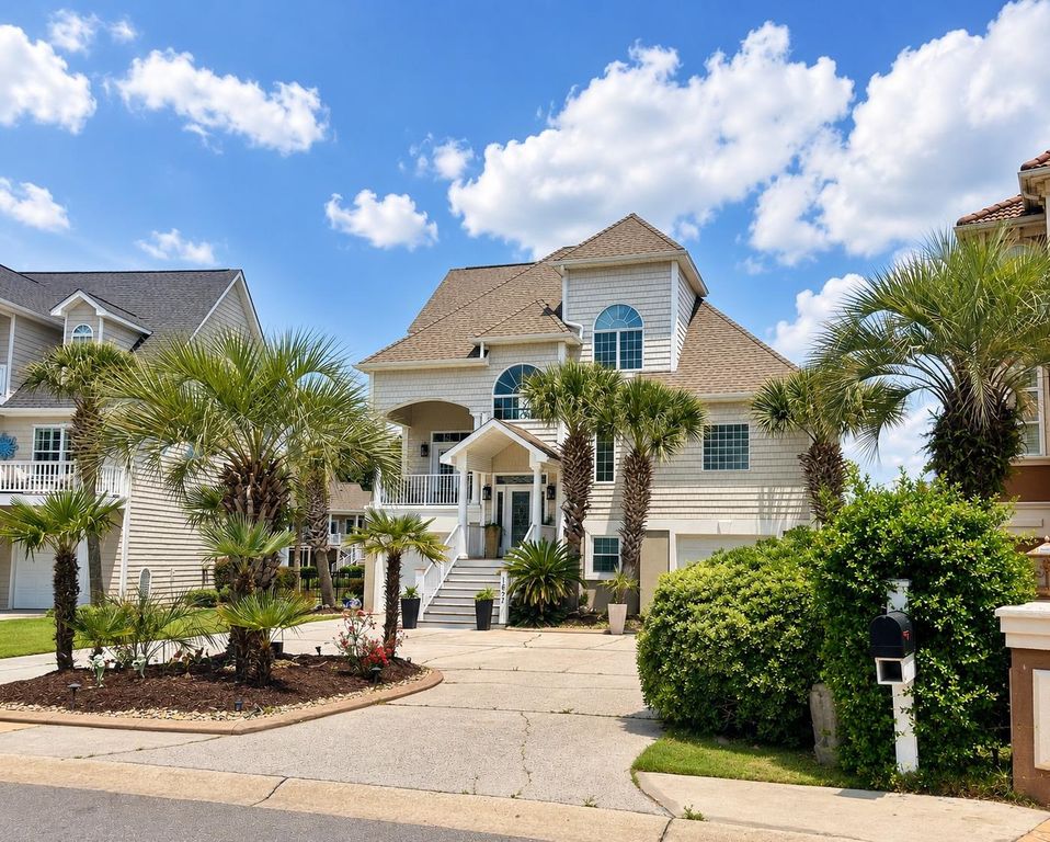 1627 Eastover Ln., North Myrtle Beach, SC 29582