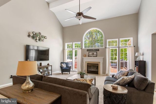 38 FIRMIN WAY, Hanover, PA 17331