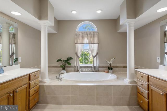 38 FIRMIN WAY, Hanover, PA 17331