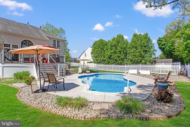 38 FIRMIN WAY, Hanover, PA 17331