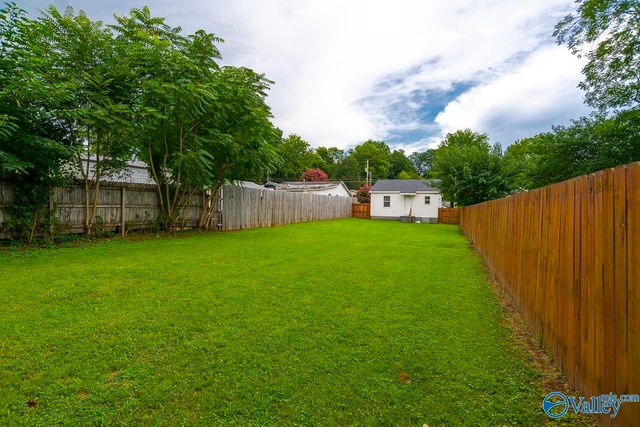 2409 Huntsville Street NW, Huntsville, AL 35811