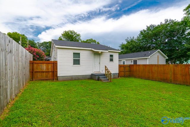 2409 Huntsville Street NW, Huntsville, AL 35811