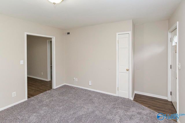2409 Huntsville Street NW, Huntsville, AL 35811